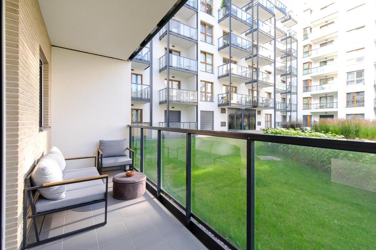 Hello Apartments Zajezdnia Wrzeszcz With Private Parking غدانسك المظهر الخارجي الصورة